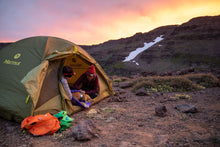 Load image into Gallery viewer, Highlands™ Dog Sleeping Bag
